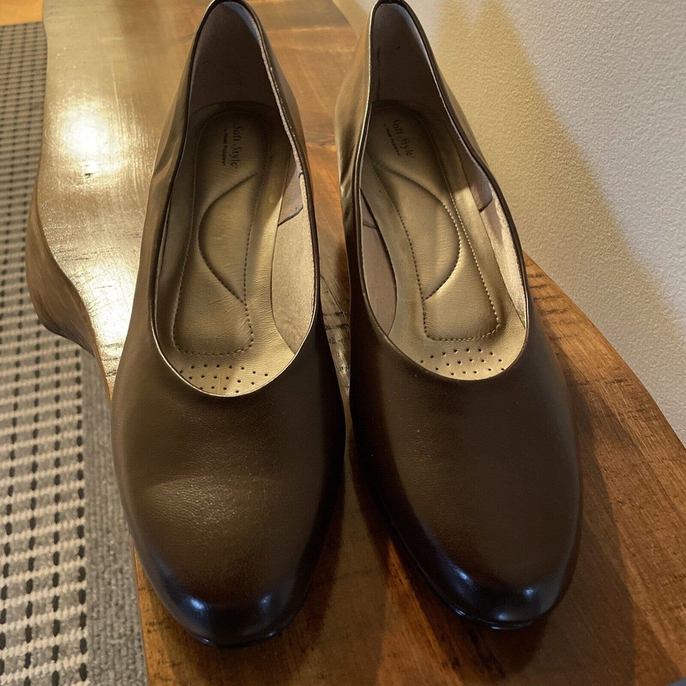 Soft Style by Hush Puppies Womens Brown ANGEL II Pump Shoes Size 12